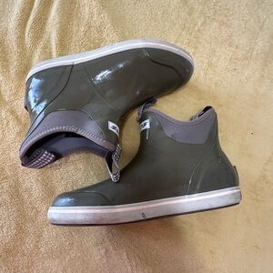 Women's Green Waterproof Ankle Boots XTRATUFF